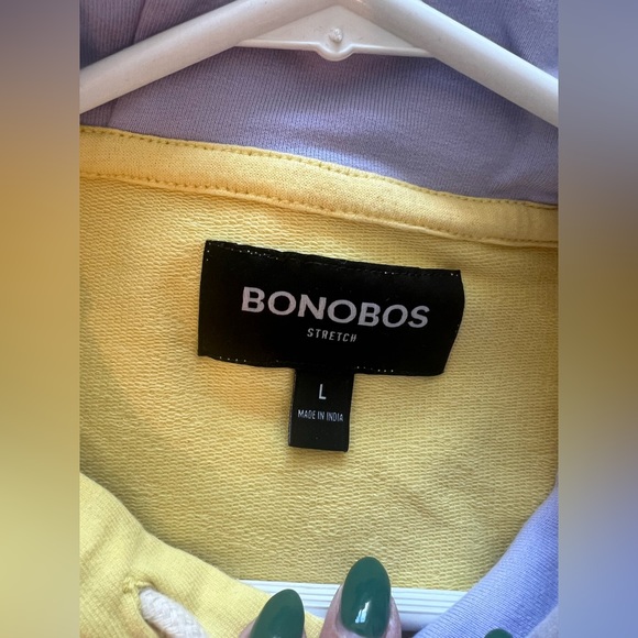 Bonobos Large Yellow Sweatshirt (lavender inside hood) - Picture 3 of 7